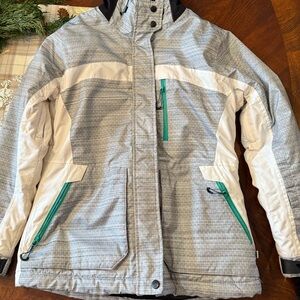 Magellan women’s size small ski jacket